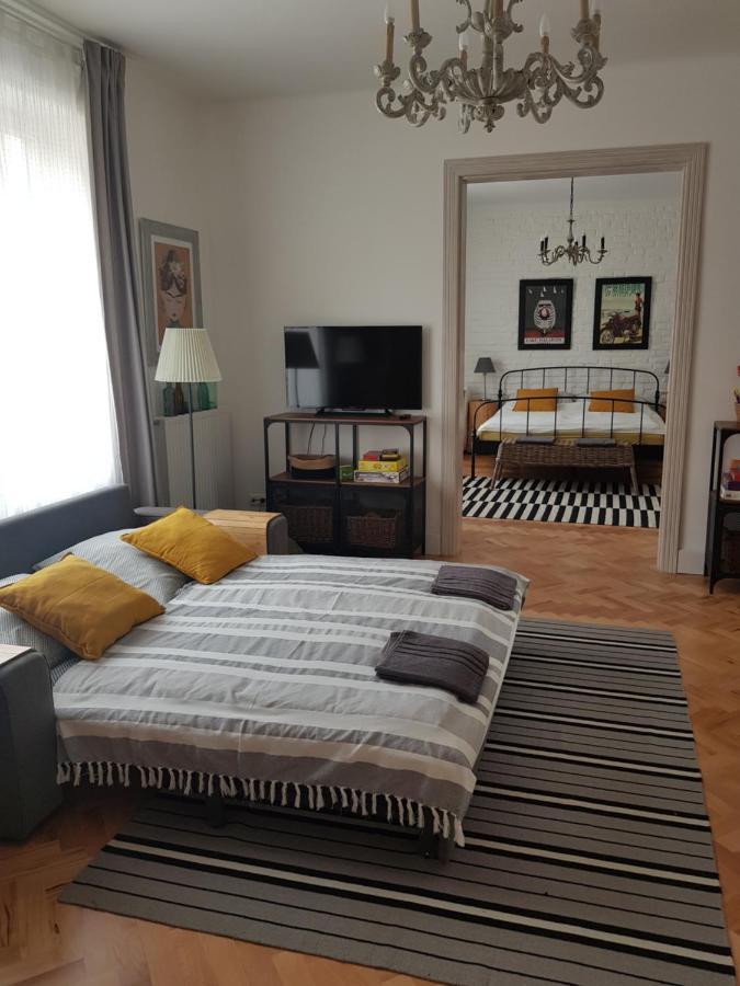 Belvarosi Kerteshaz Keszthely Buitenkant foto
